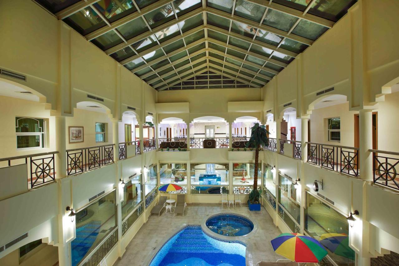 อัล ซีฟ โฮเทล Hotel ชาร์จาห์ ภายนอก รูปภาพ
