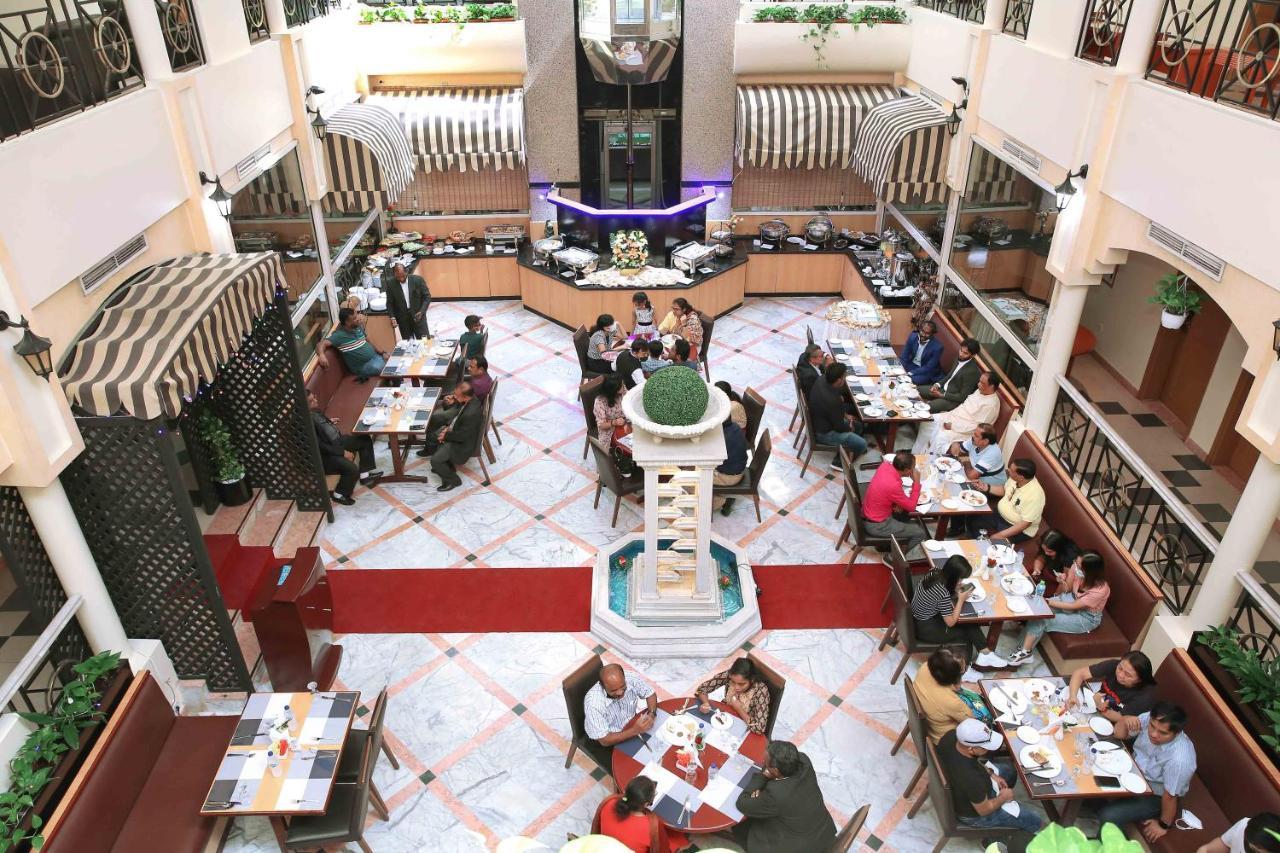 อัล ซีฟ โฮเทล Hotel ชาร์จาห์ ภายนอก รูปภาพ