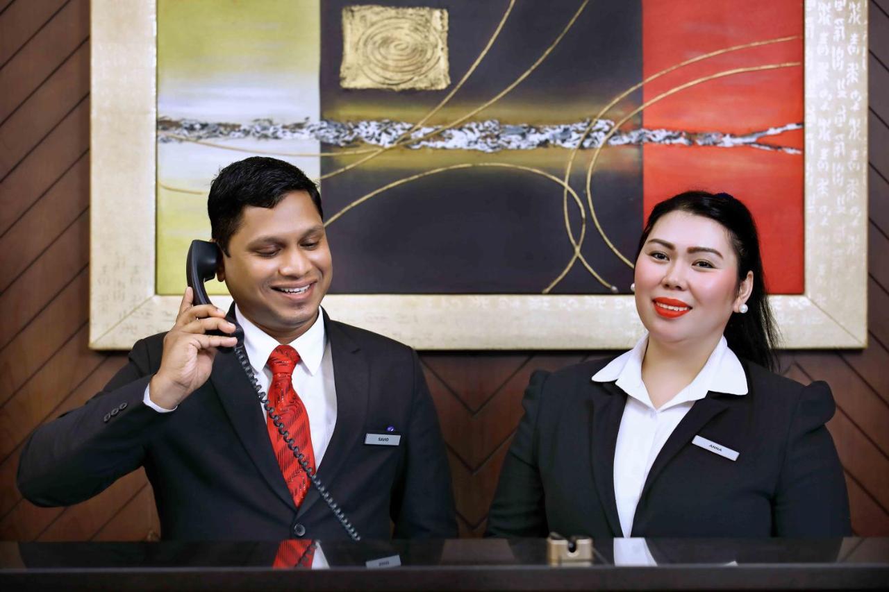 อัล ซีฟ โฮเทล Hotel ชาร์จาห์ ภายนอก รูปภาพ