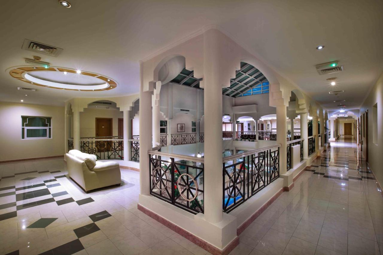 อัล ซีฟ โฮเทล Hotel ชาร์จาห์ ภายนอก รูปภาพ